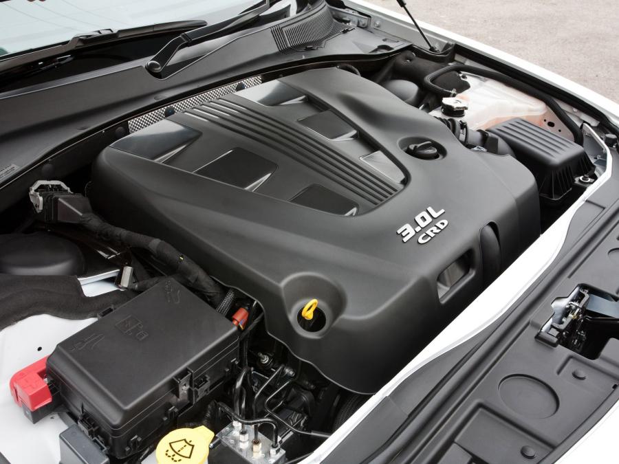  Chrysler 300C 2012 года  (UK) (фото 72 из 91)